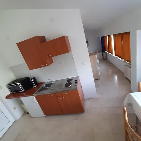 Lucija Apartment