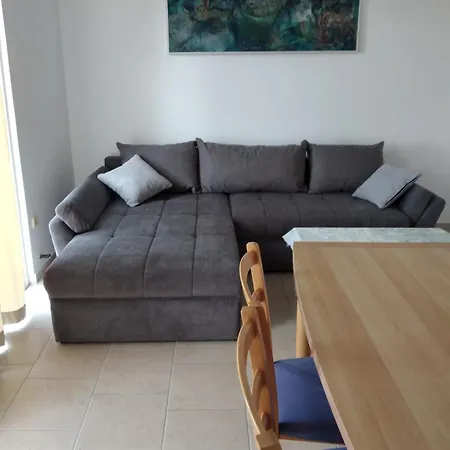 Lucija Apartment Kozino